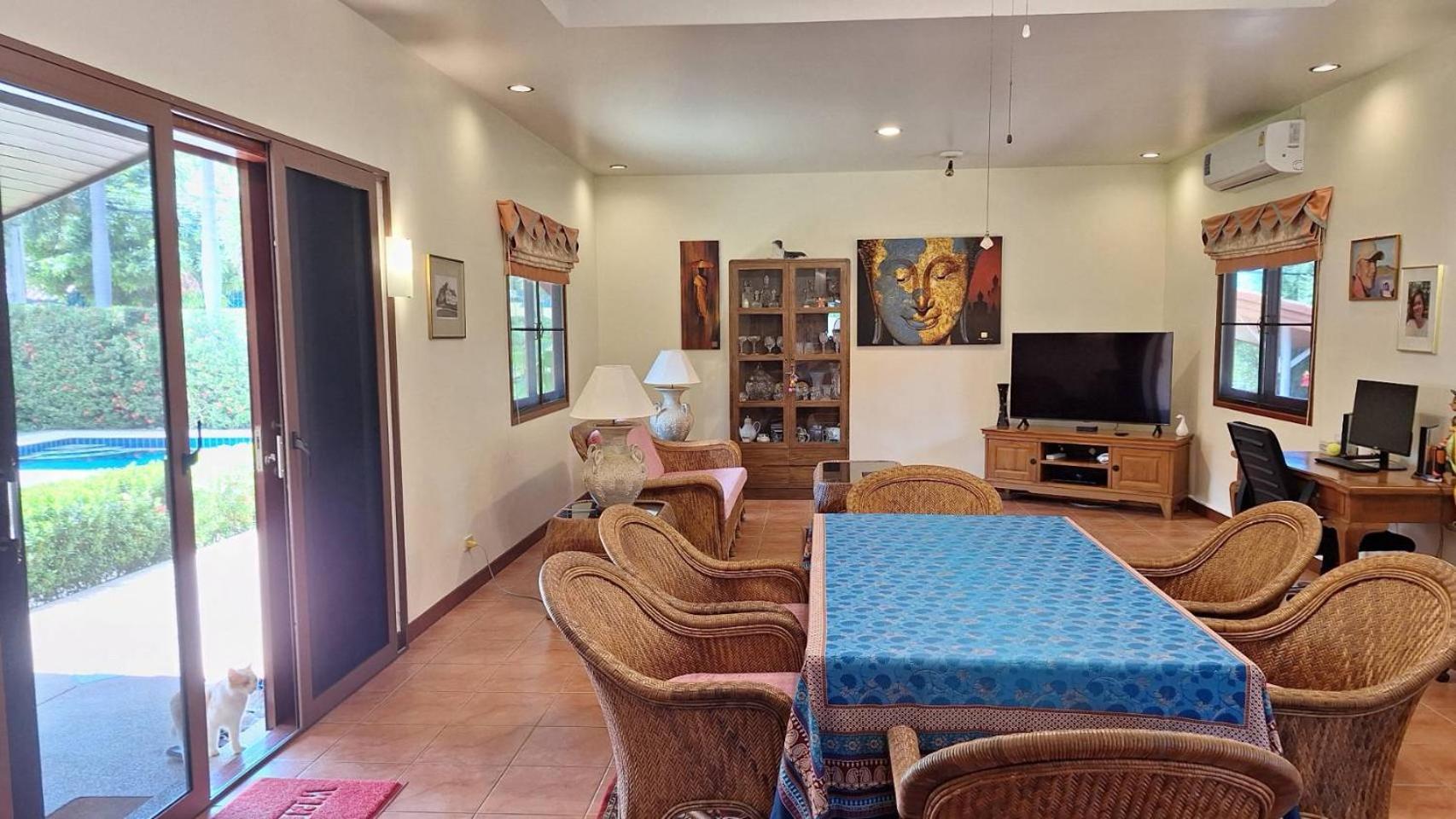 Villa Pimlada Nai Harn Екстериор снимка
