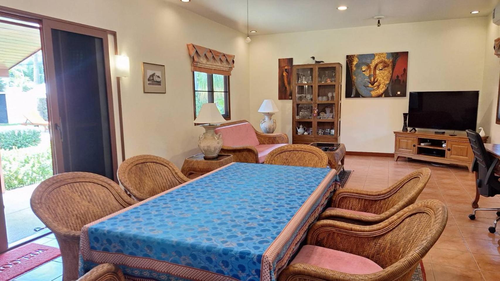 Villa Pimlada Nai Harn Екстериор снимка