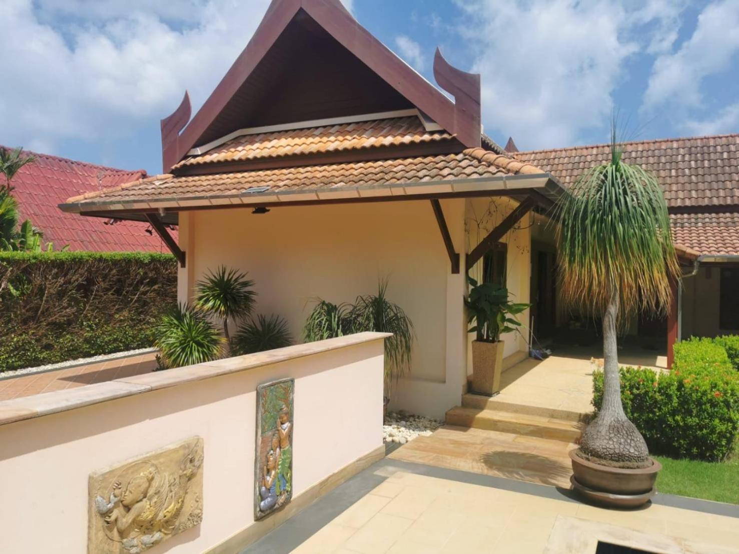 Villa Pimlada Nai Harn Екстериор снимка